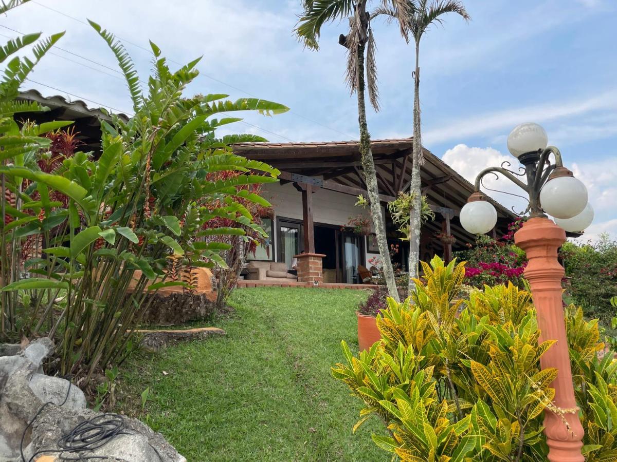 Finca Hotel Villa Camila Copacabana Exterior foto